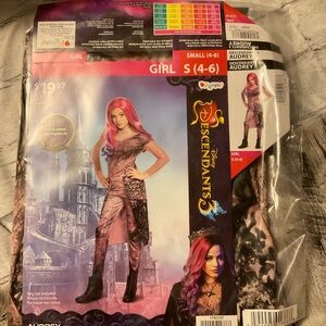 Audrey Costume for Kids - Pink and Black 4/6 new descendants